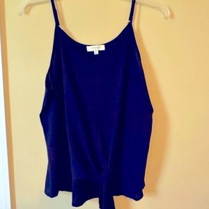 Umgee navy blue tank top that ties at waist.  Great Condition!  Size X-Large